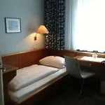 Hotel Hauser An Der Universitaet