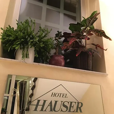 Hauser An Der Universitaet 3* Μόναχο
