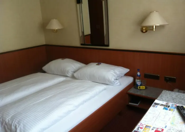 Hotel Hauser An Der Universitaet