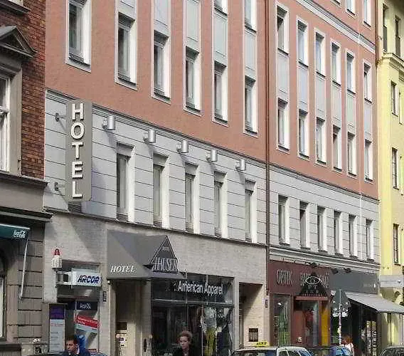 Hotel Hauser An Der Universitaet 3*