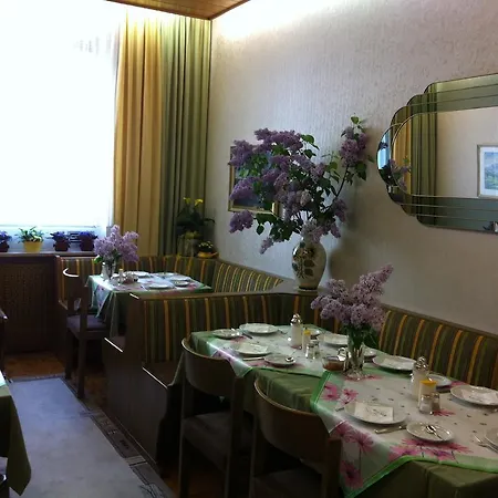 Hotel Hauser An Der Universitaet Munich